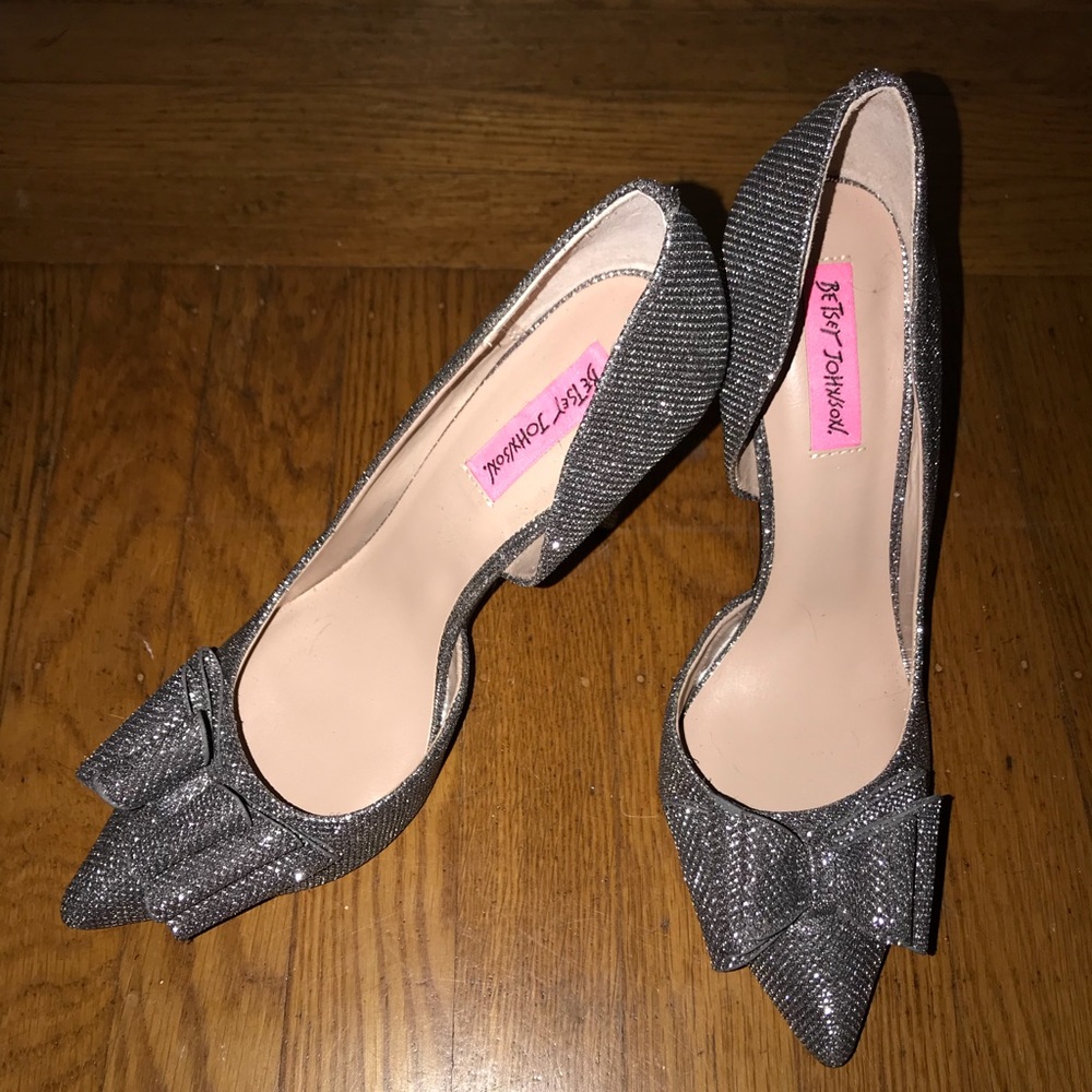 SOLD NOT AVAILABLE